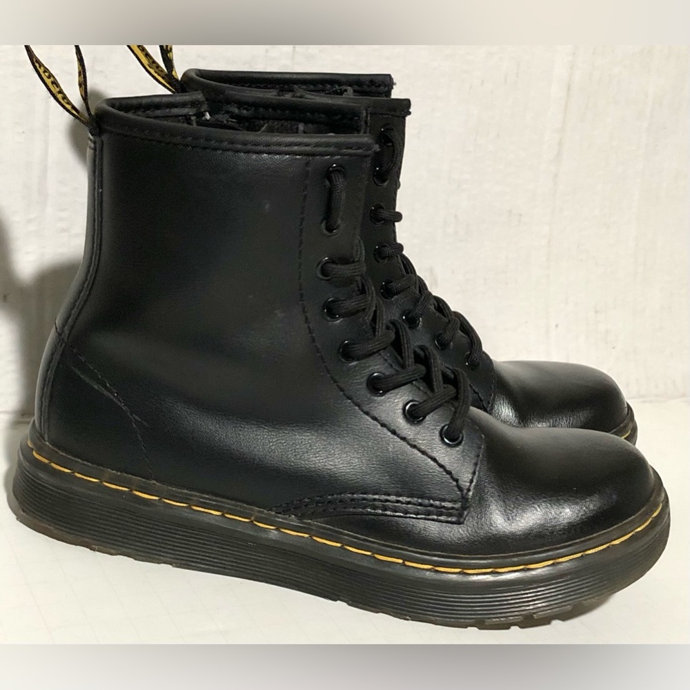 Dr Doc Marten’s Zavala J Black Boots